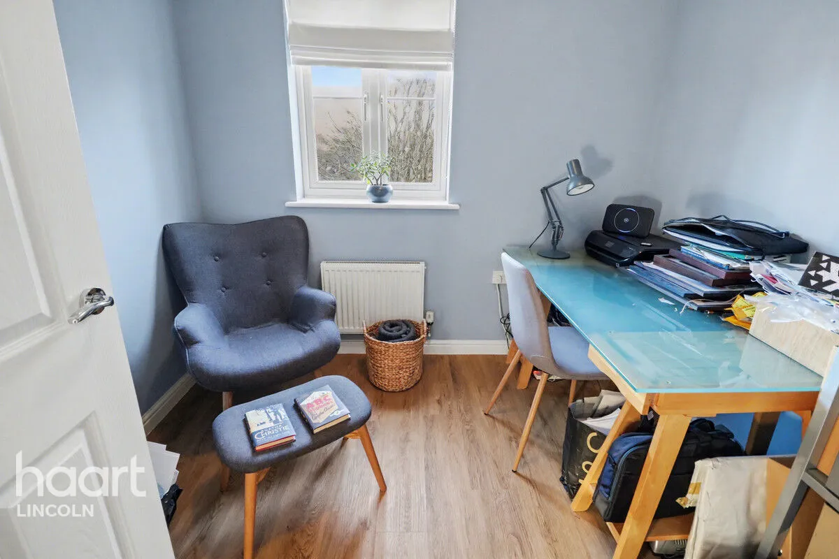 Privet Walk, Witham St Hughs, LN6, photo 15