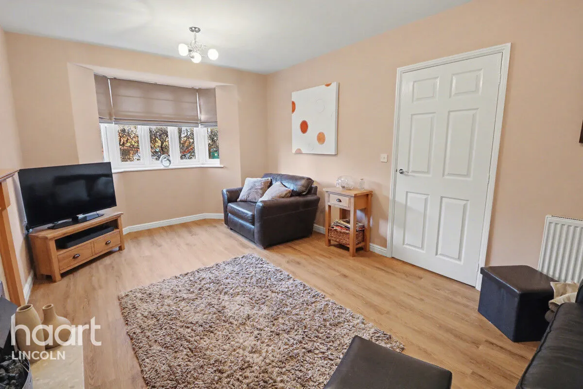 Privet Walk, Witham St Hughs, LN6, photo 5