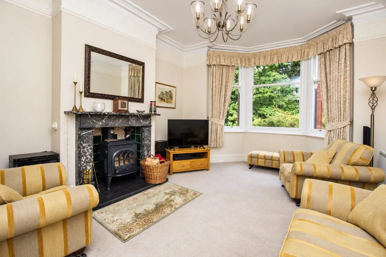 Belgrave Road, Darwen, BB3, photo 4