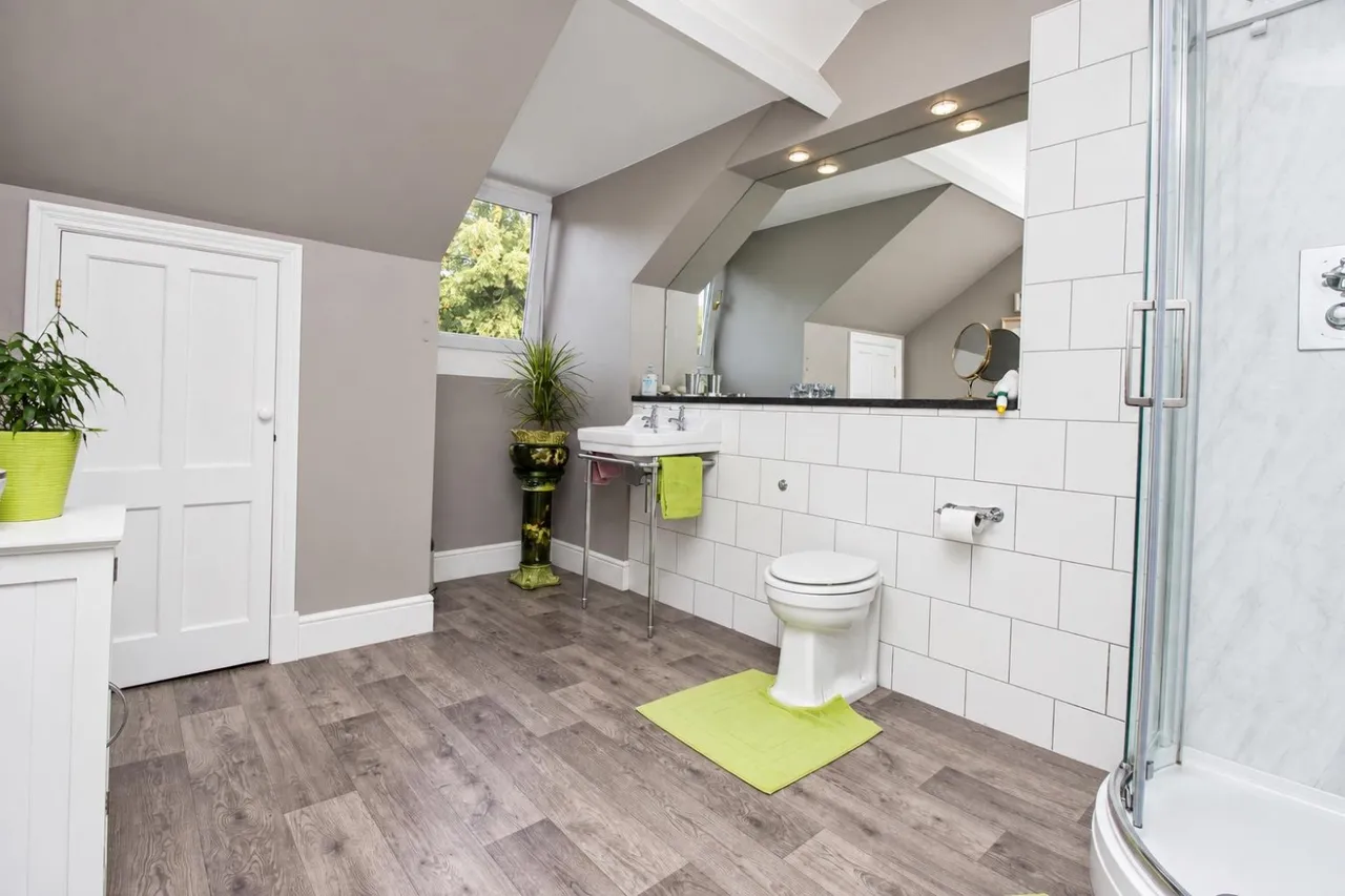 Belgrave Road, Darwen, BB3, photo 15