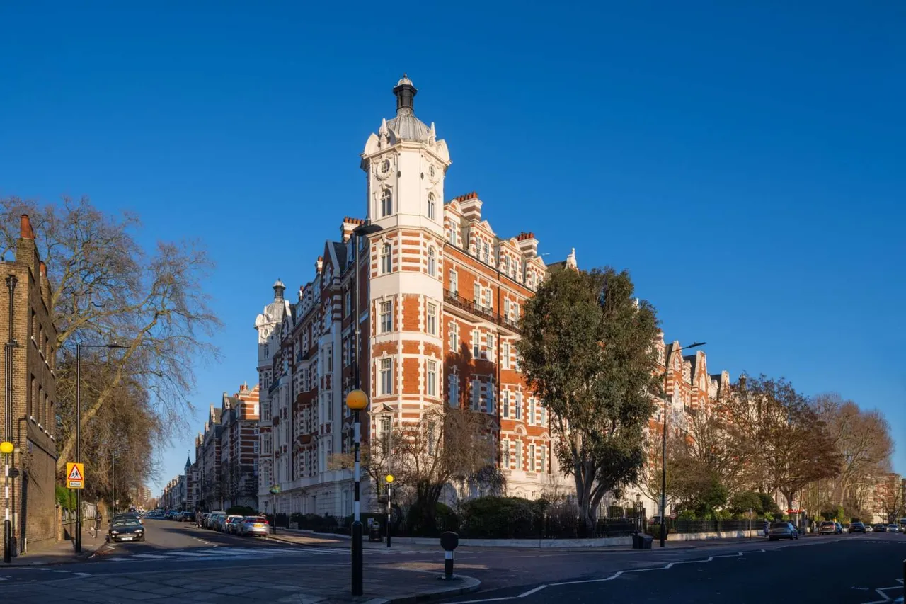 4 bed flat for sale, Prince Albert Road, St John's Wood, NW8