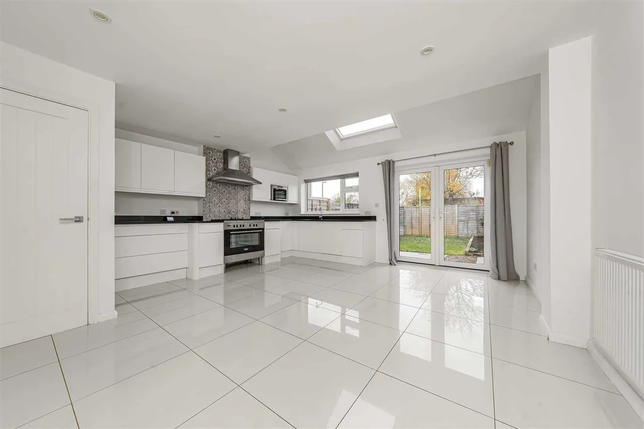 Albert Street, Windsor, SL4 5BU, photo 2