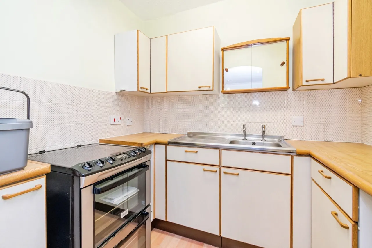 Gosport Lane, Lyndhurst, SO43, photo 5