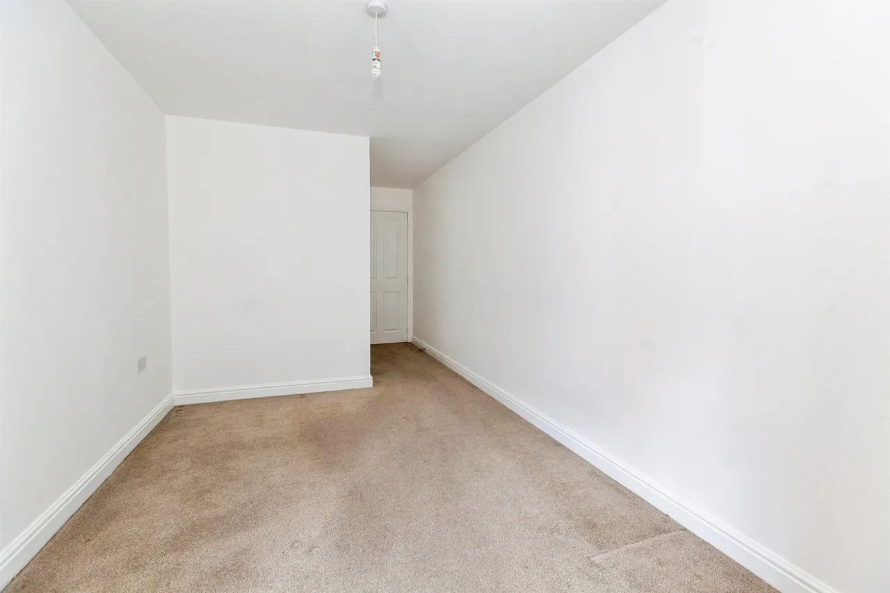 Chadwick Road, Slough, SL3, photo 13