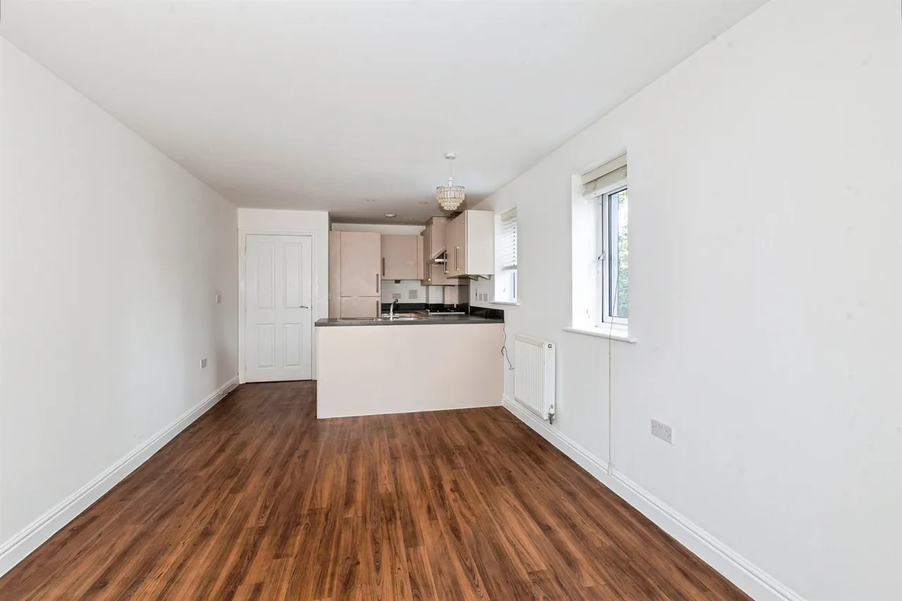 Chadwick Road, Slough, SL3, photo 8