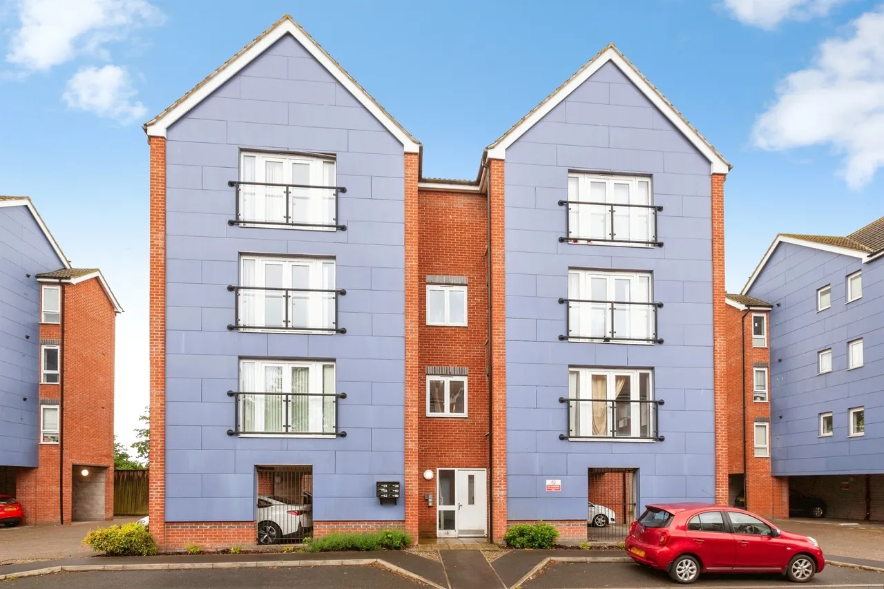 Chadwick Road, Slough, SL3, photo 9