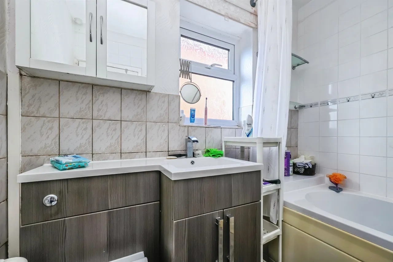 Boweswell Road, Ilkeston, DE7, photo 16