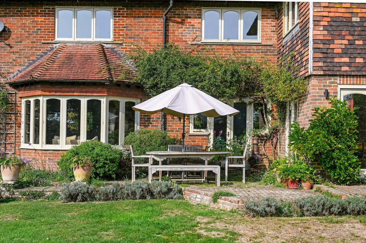 Cranbrook Road, Benenden, TN17, photo 20