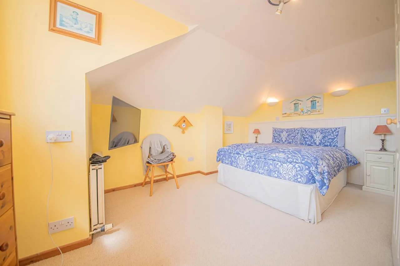 Oakgrove Road, Bishopstoke, Eastleigh, Hampshire, SO50 6LL, photo 10