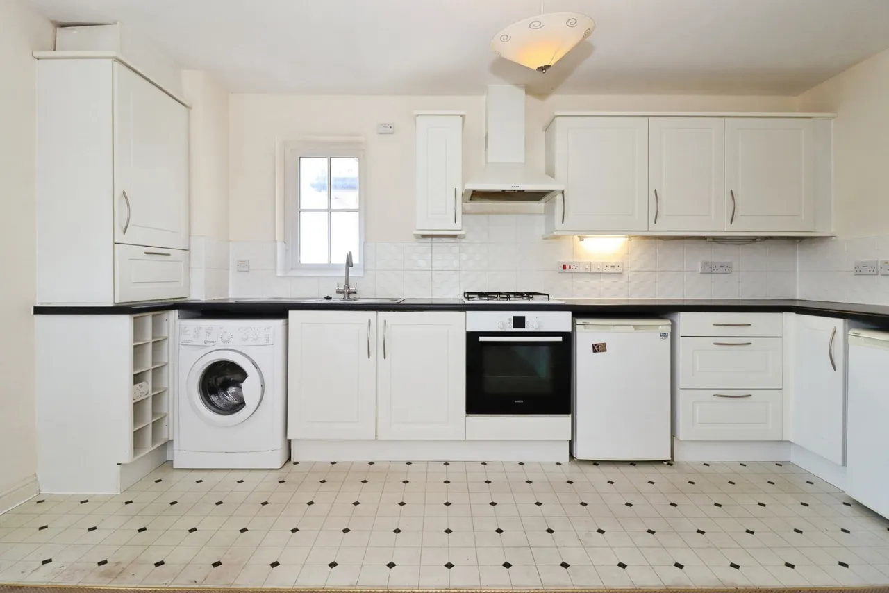 Shepherds Walk, Bradley Stoke, Bristol, BS32, photo 8