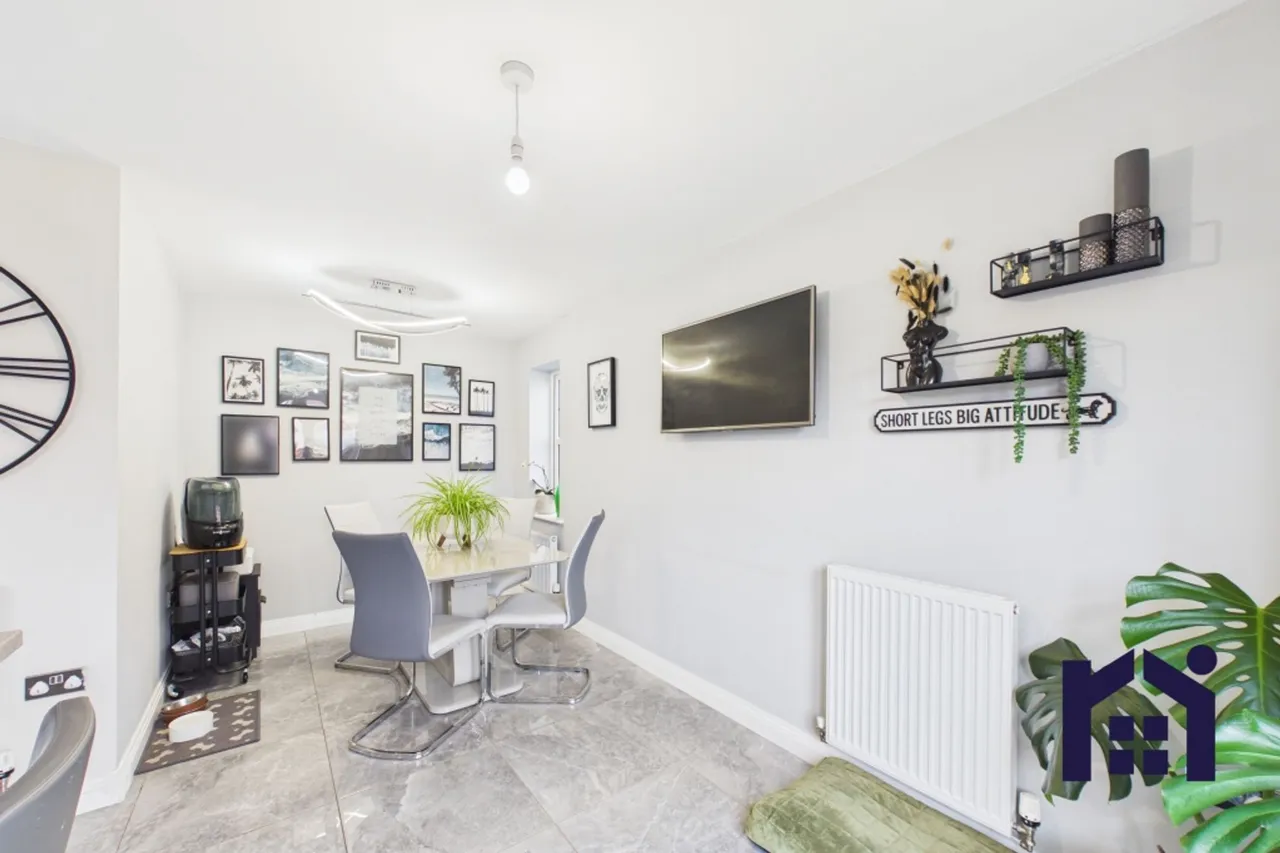 Shaw Green Crescent, Euxton, Chorley, PR7 6QR, photo 8