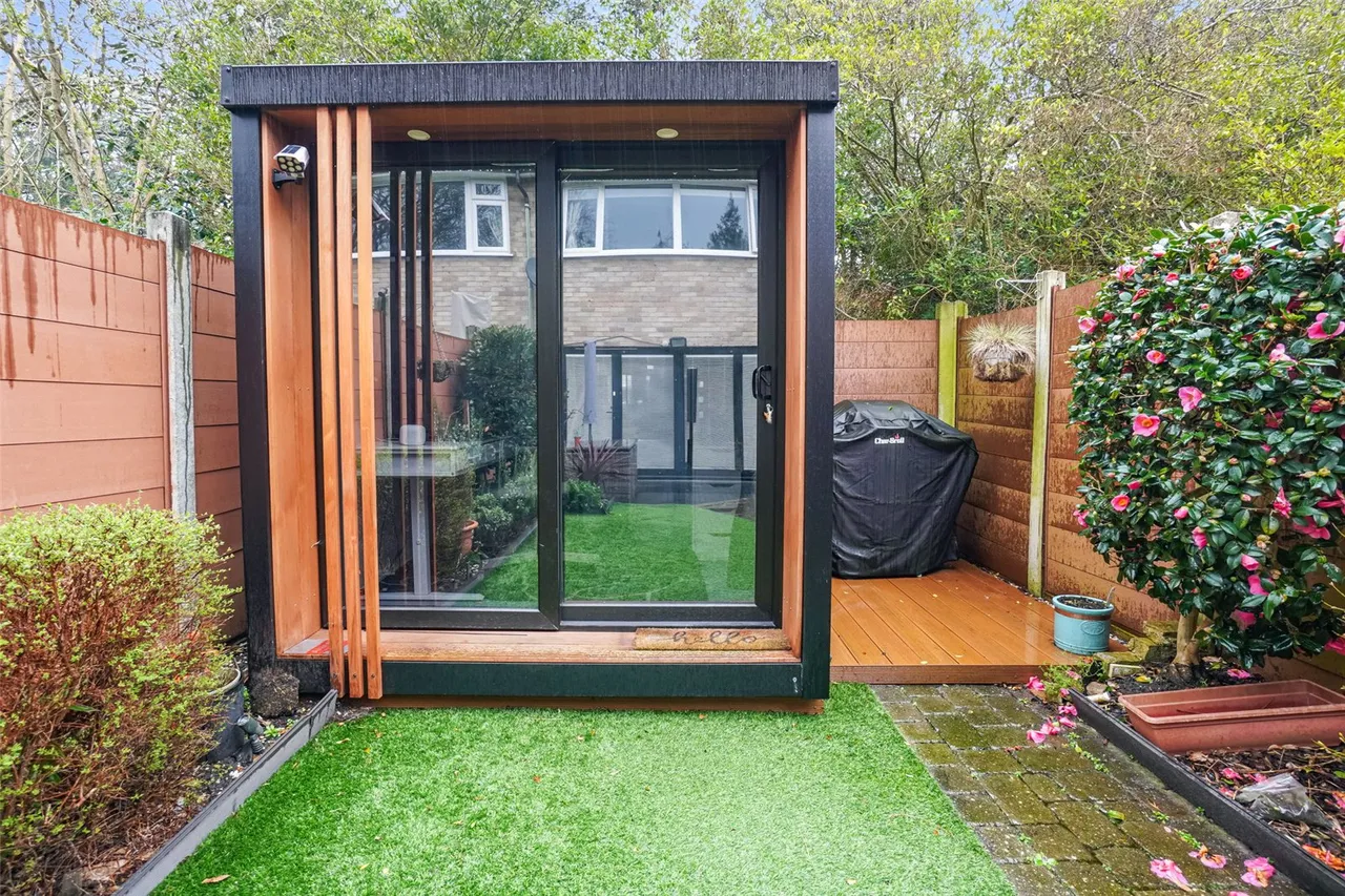 Strawberry Hill Close, Twickenham, TW1 4PX, photo 10