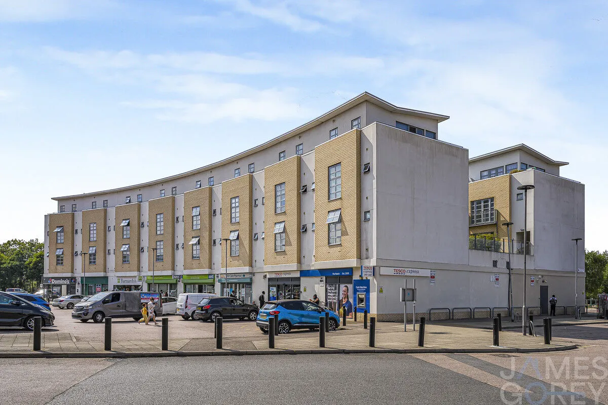 Thames Reach, London, SE28, photo 11