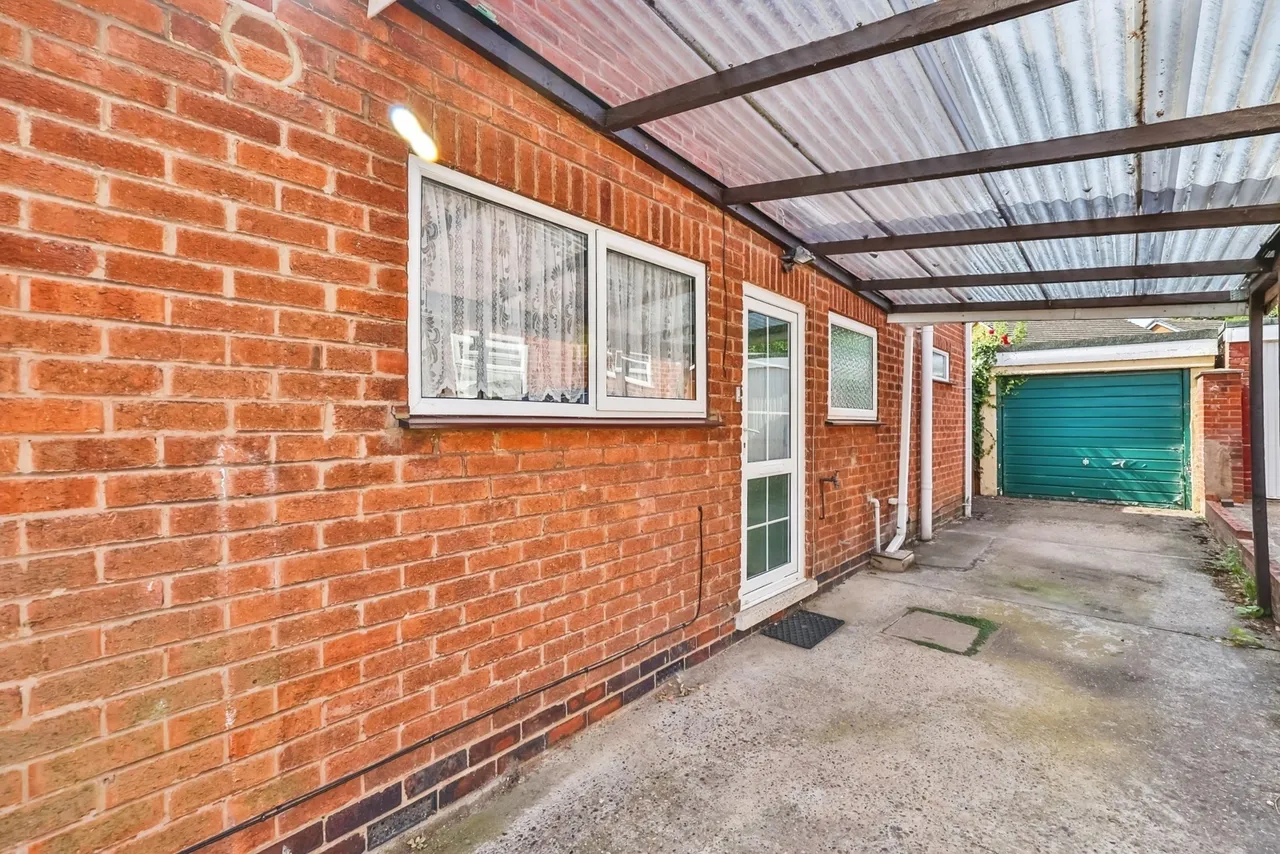 Allwood Gardens, Hucknall, Nottingham, Nottinghamshire, NG15, photo 15