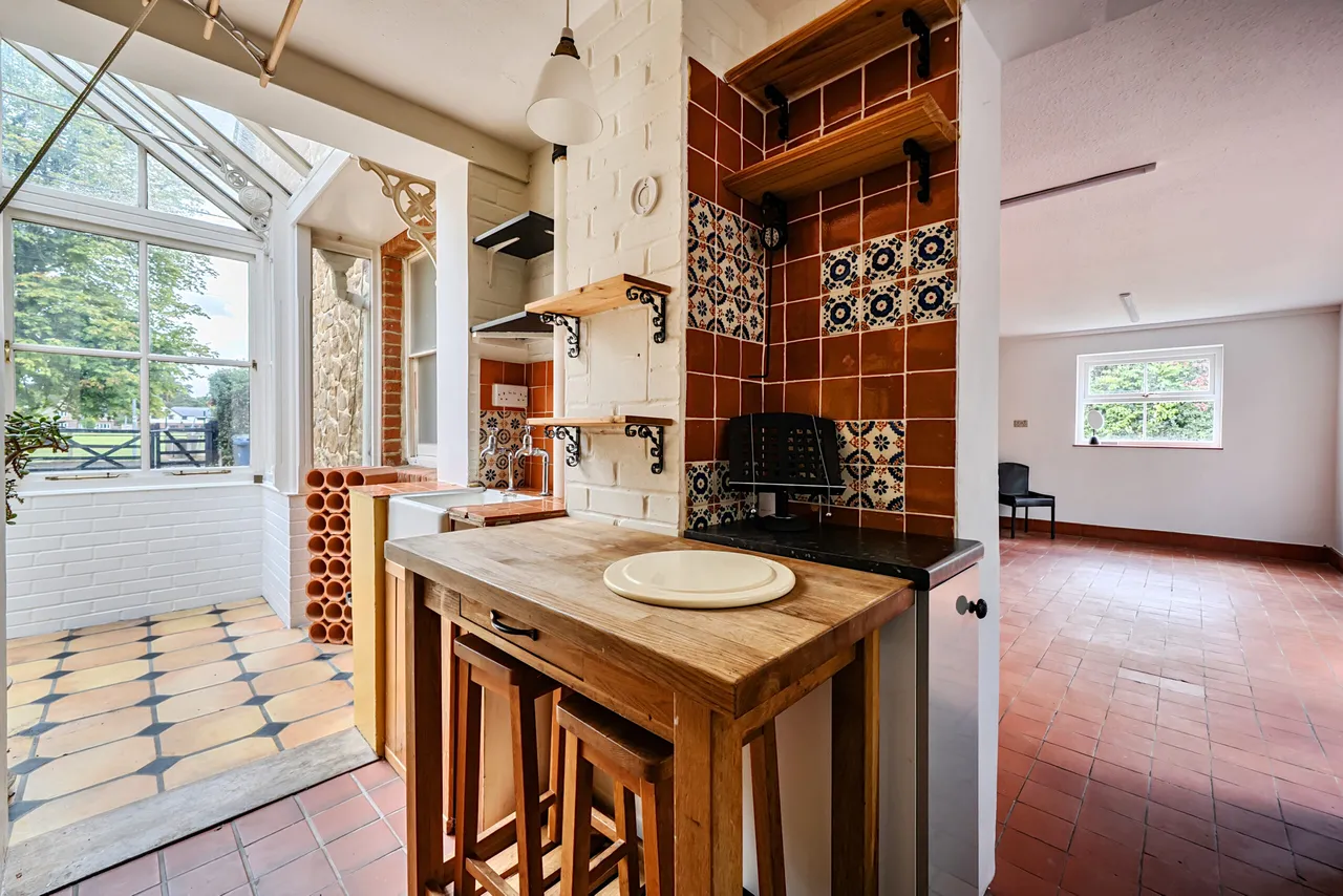 Thursley Road, Elstead, GU8, photo 6