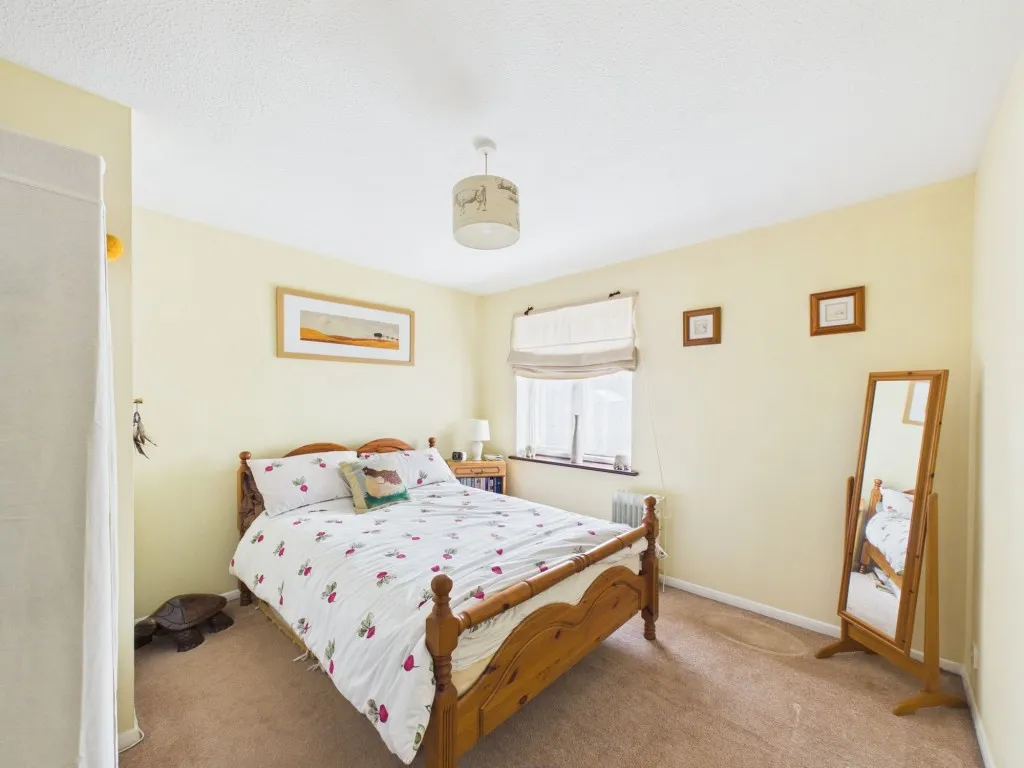 Hilmanton, Lower Earley, RG6, photo 6