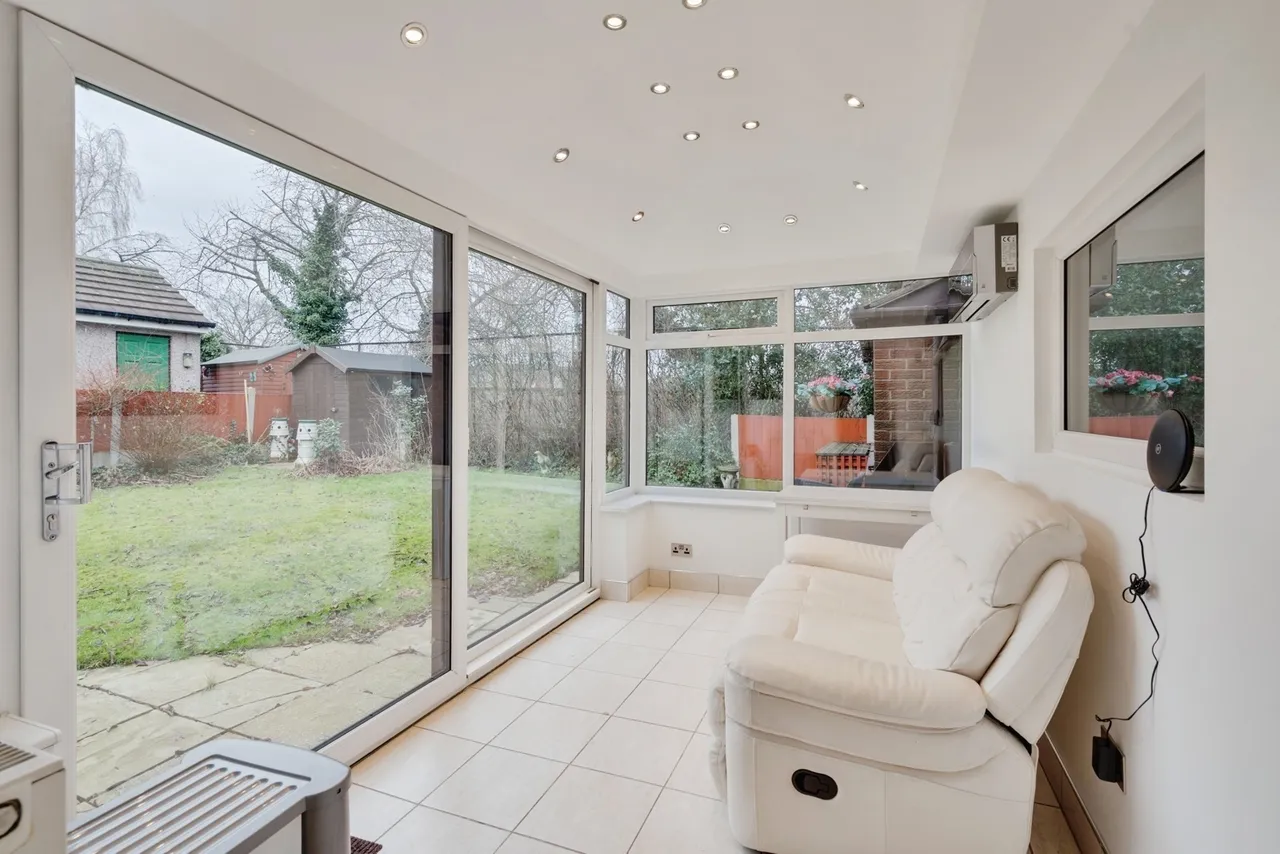 Park Road, Westhoughton, BL5, photo 3