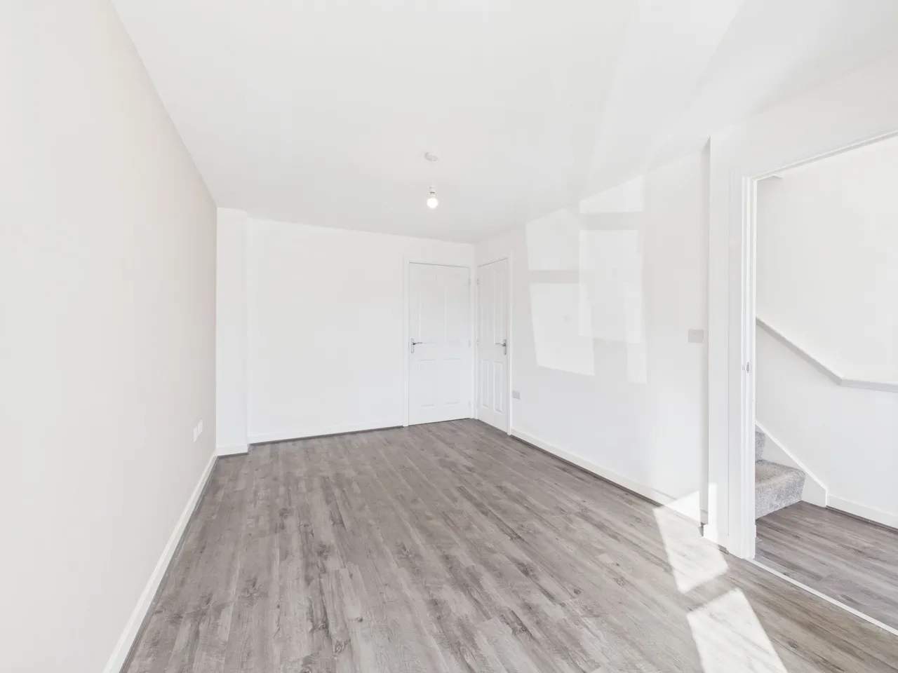 Rosewarne Close, Llantilio Pertholey, NP7, photo 5