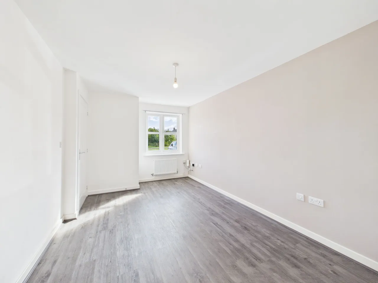 Rosewarne Close, Llantilio Pertholey, NP7, photo 4