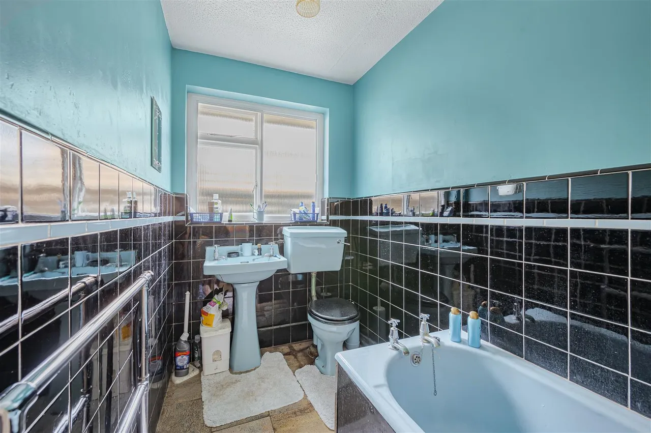 Cairo Avenue, Peacehaven, photo 5