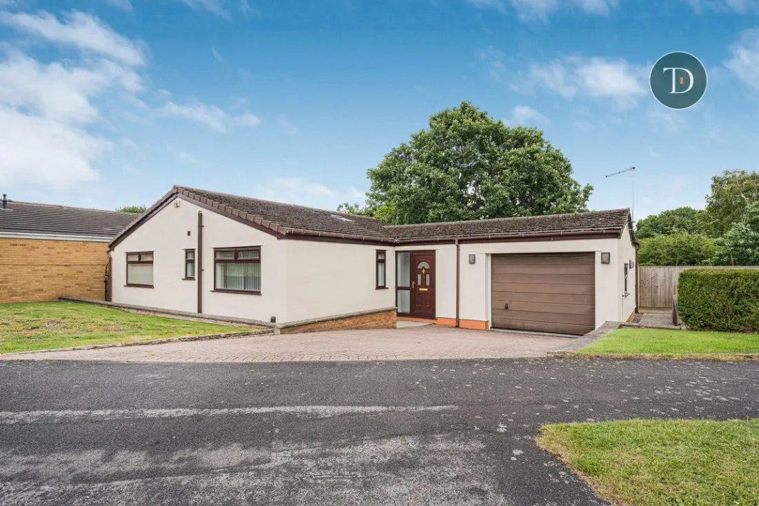 Fairways Drive, Little Sutton, CH66 1NZ, photo 32