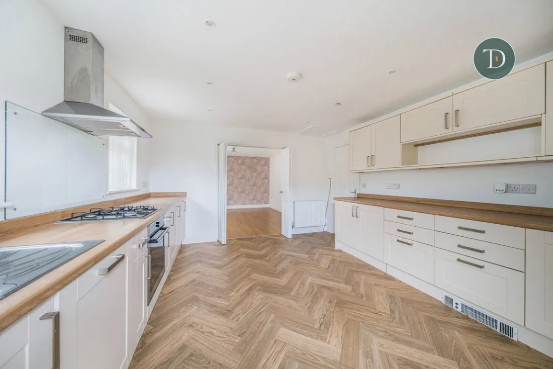 Fairways Drive, Little Sutton, CH66 1NZ, photo 7