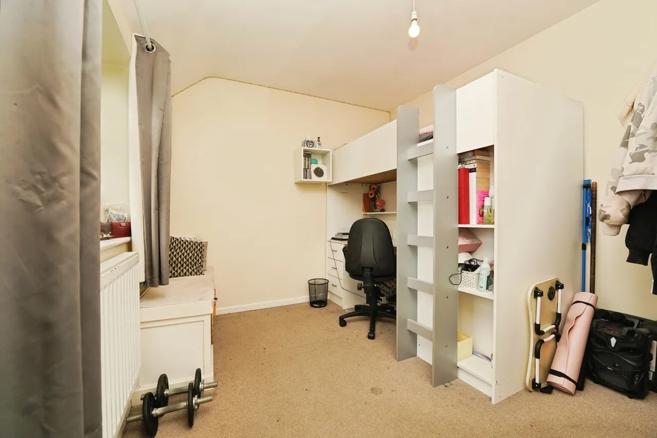 Bishop Road, Cheltenham, GL51, photo 15
