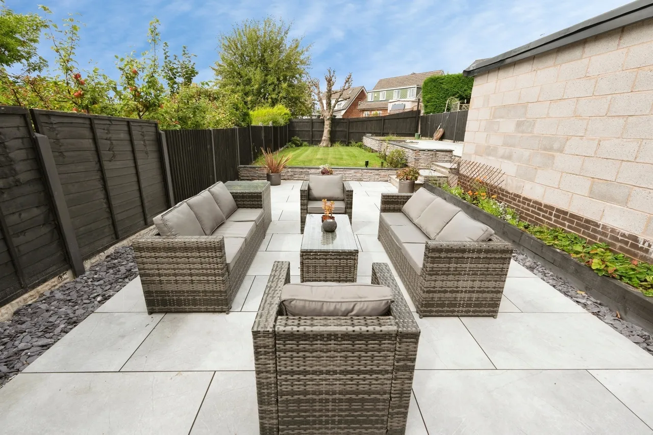Horning Crescent, Burnley, Lancashire, BB10, photo 17