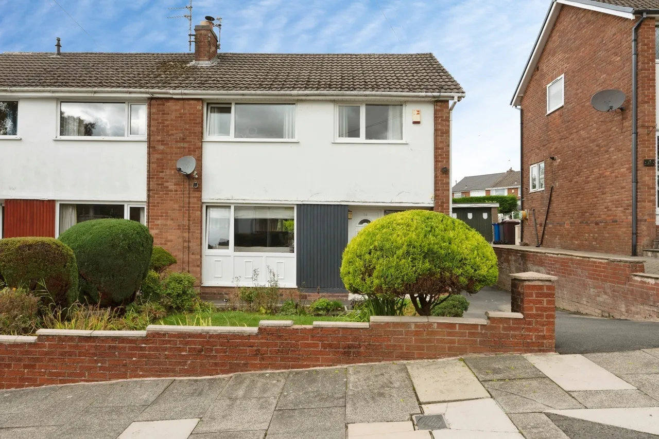 Horning Crescent, Burnley, Lancashire, BB10, photo 13