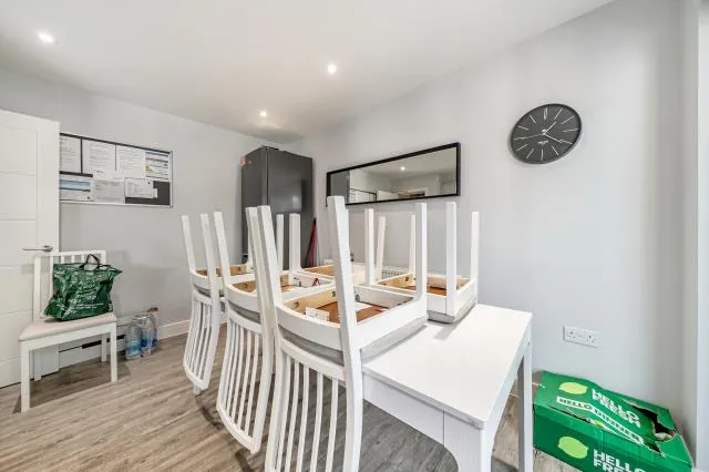 Chaucer Drive, Aylesbury, HP21, photo 6