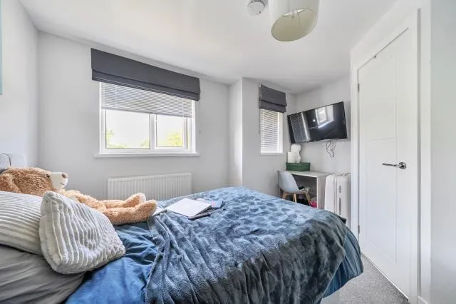 Chaucer Drive, Aylesbury, HP21, photo 14