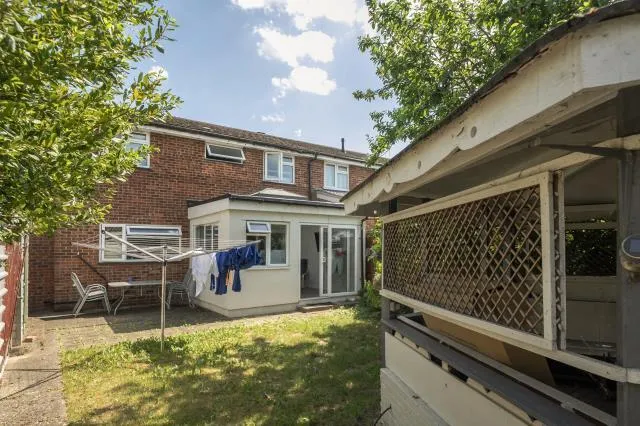 Chaucer Drive, Aylesbury, HP21, photo 20
