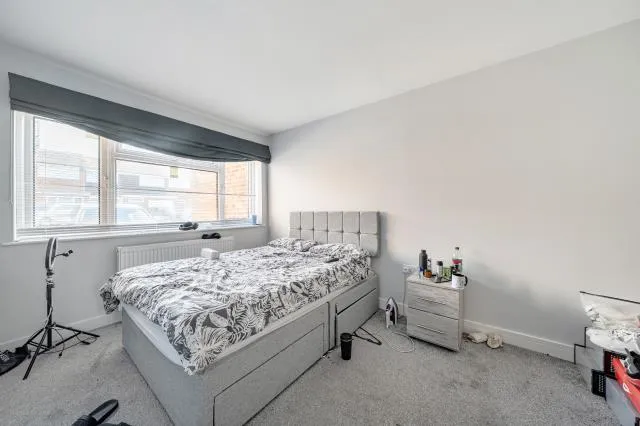 Chaucer Drive, Aylesbury, HP21, photo 10