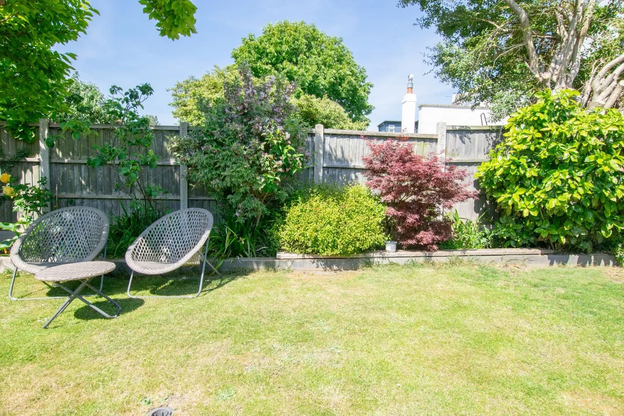 Shoebury Road, Great Wakering, SS3, photo 24