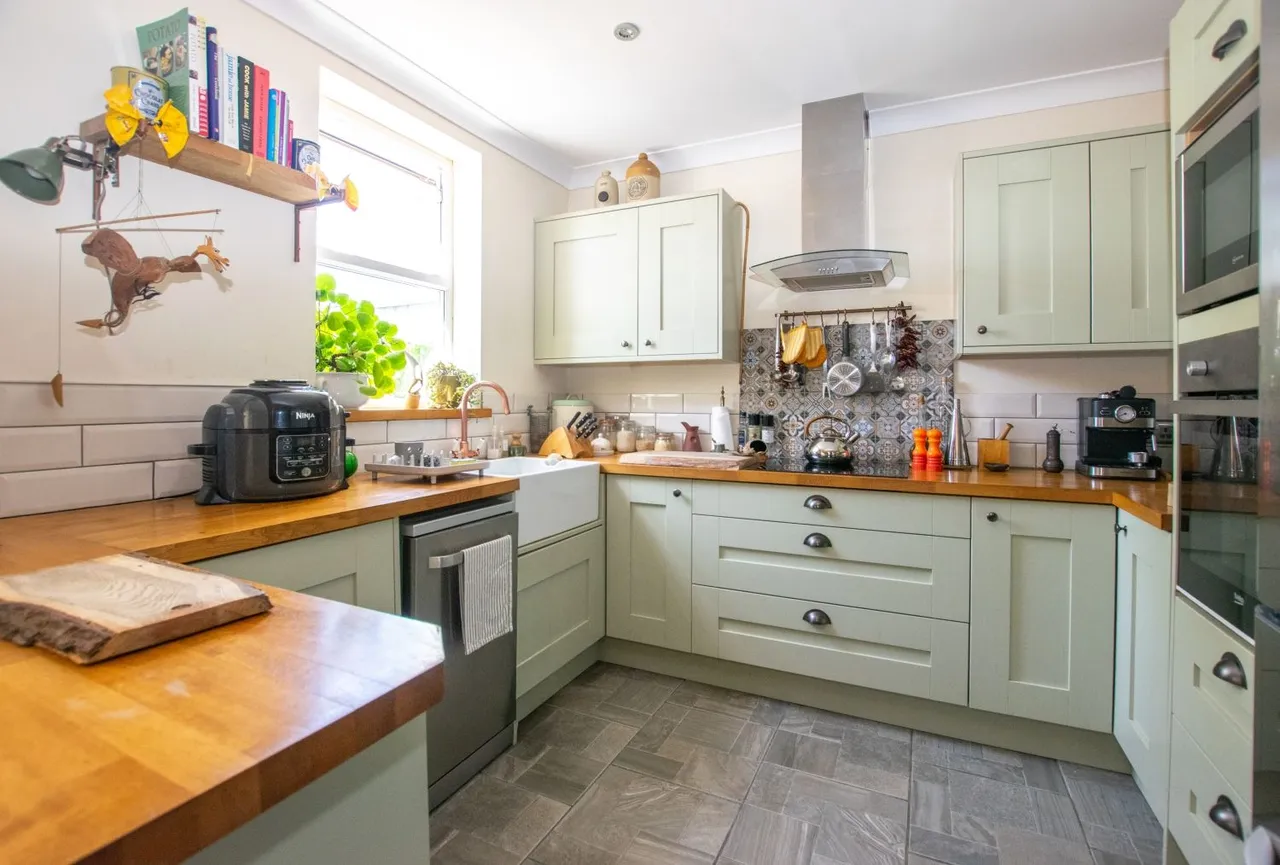 Shoebury Road, Great Wakering, SS3, photo 5