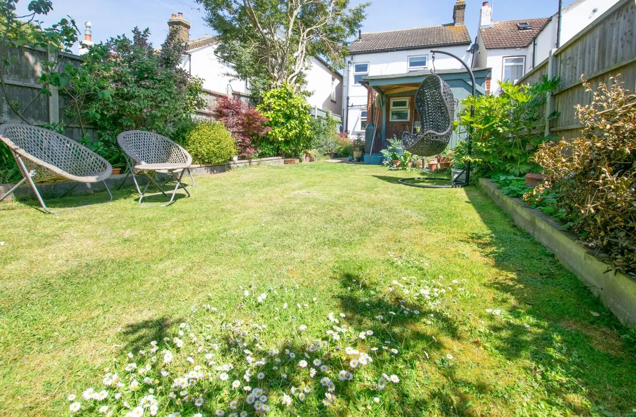 Shoebury Road, Great Wakering, SS3, photo 7