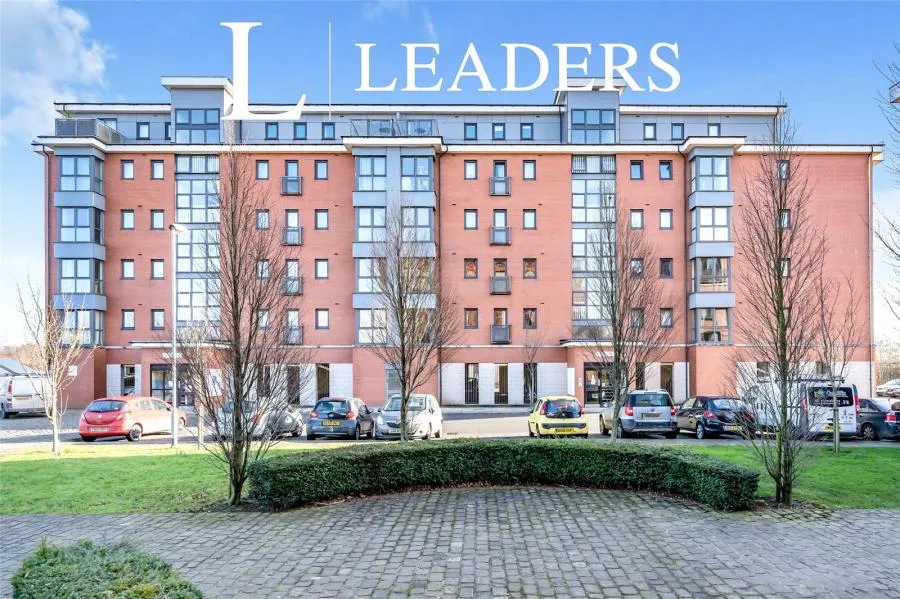 2 bed flat for sale, Central Way, Warrington, WA2