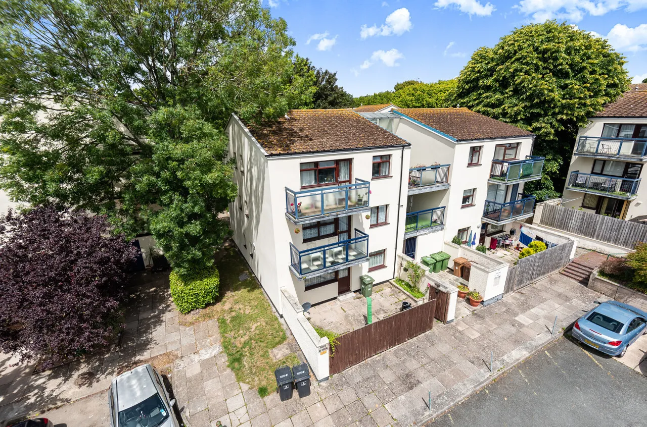 2 bed property for sale — Mills Road, Plymouth, Devon, PL1