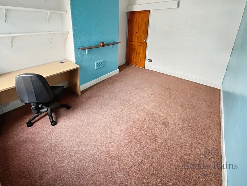 Ladysmith Road, Stoke-on-Trent, Staffordshire, ST1, photo 8