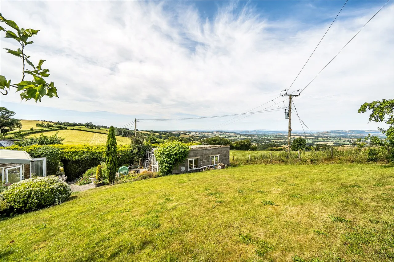 Churchstoke, Montgomery, Powys, SY15 6TW, photo 13