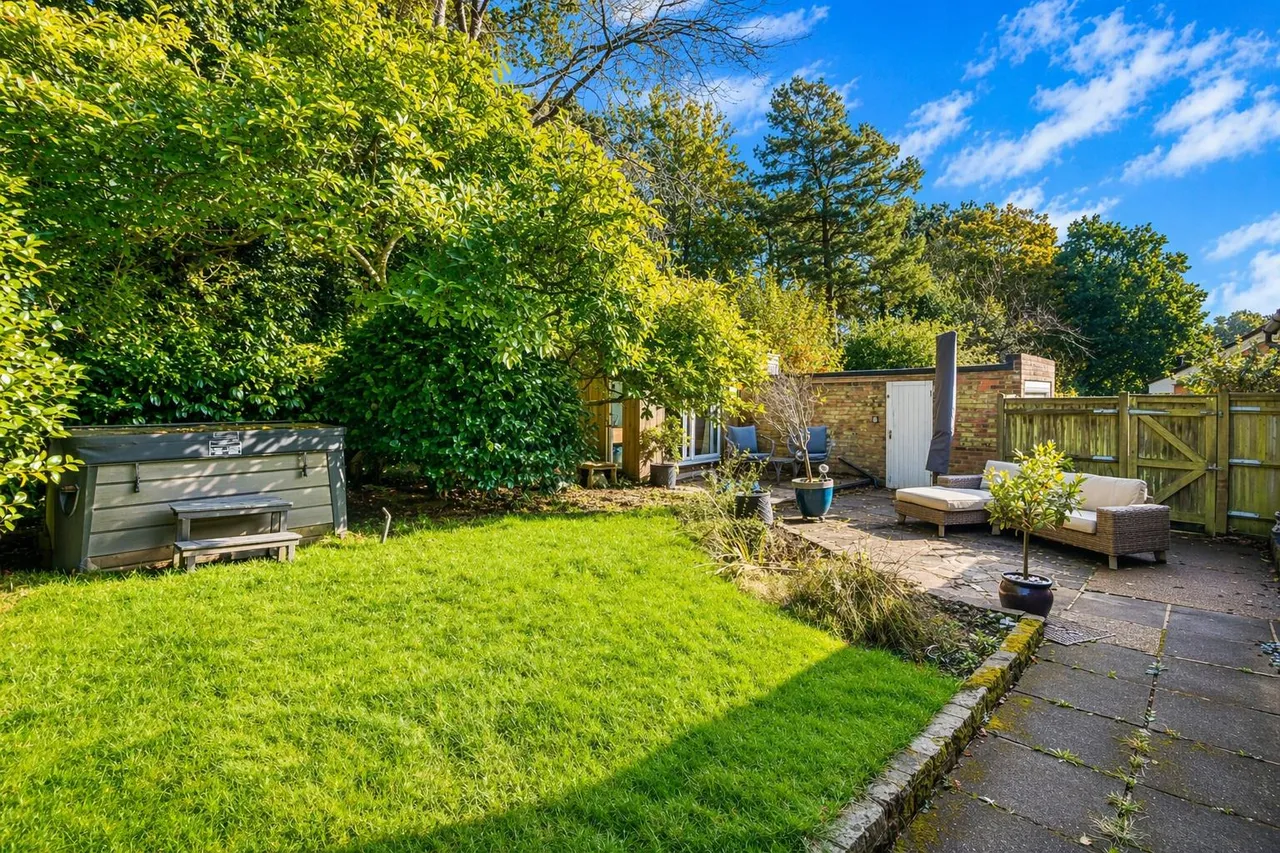 Eight Bells Close, Buxted, Uckfield, East Sussex, TN22 4JT, photo 19