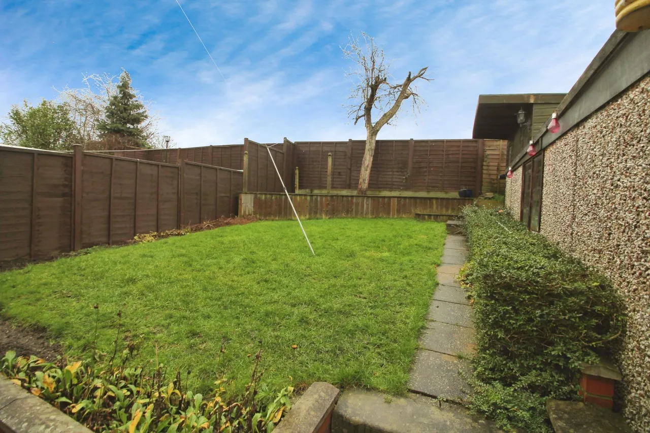 Somerville Avenue, Leeds, LS14, photo 18