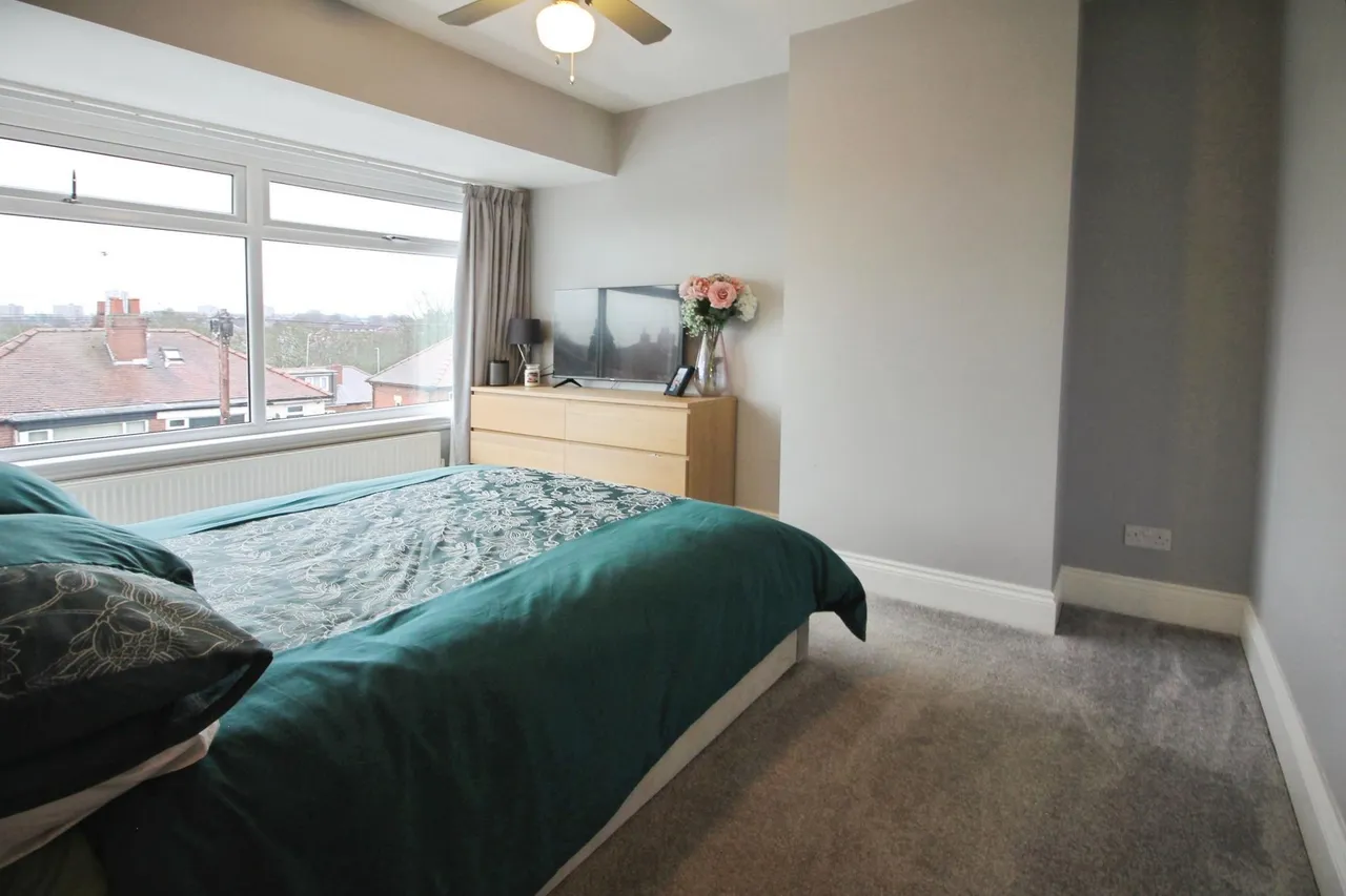 Somerville Avenue, Leeds, LS14, photo 9