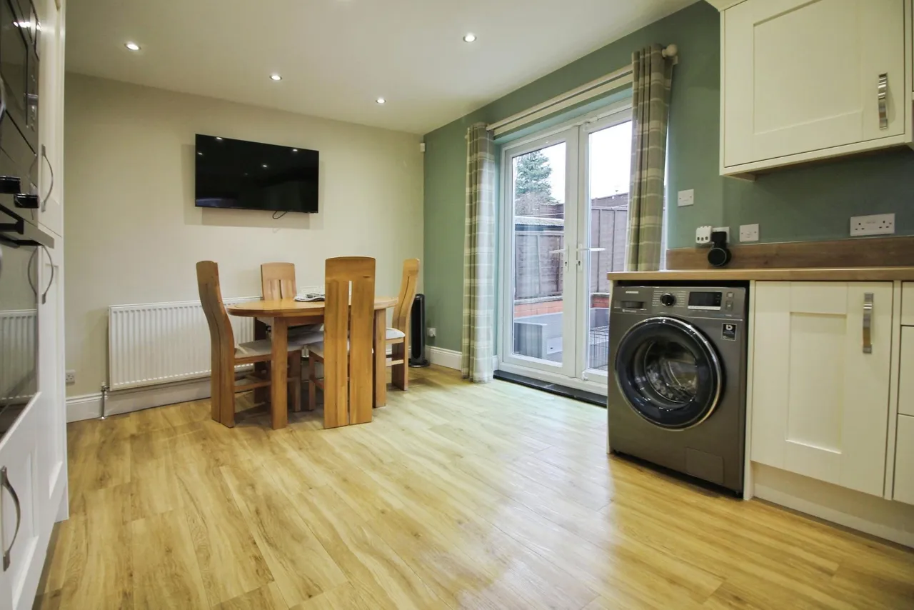 Somerville Avenue, Leeds, LS14, photo 7