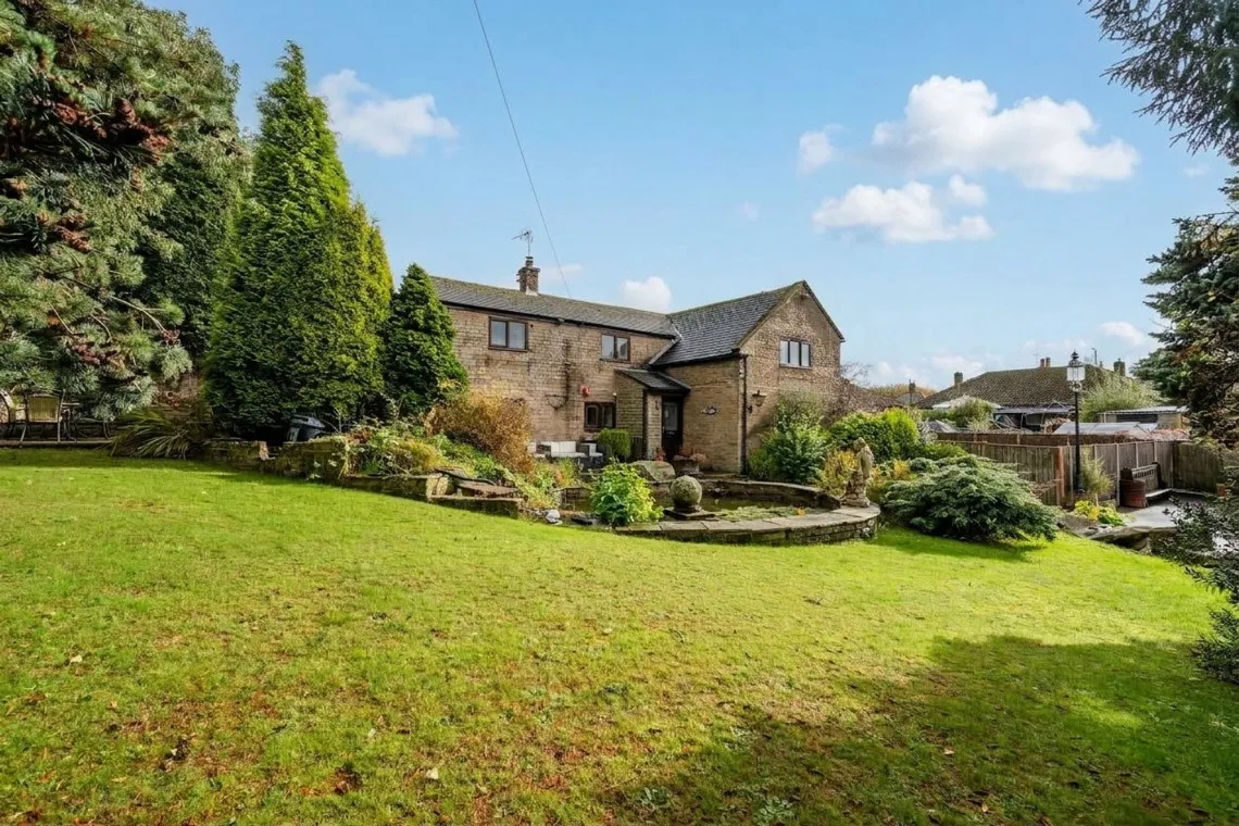 Ormskirk Road, Upholland, WN8, photo 2
