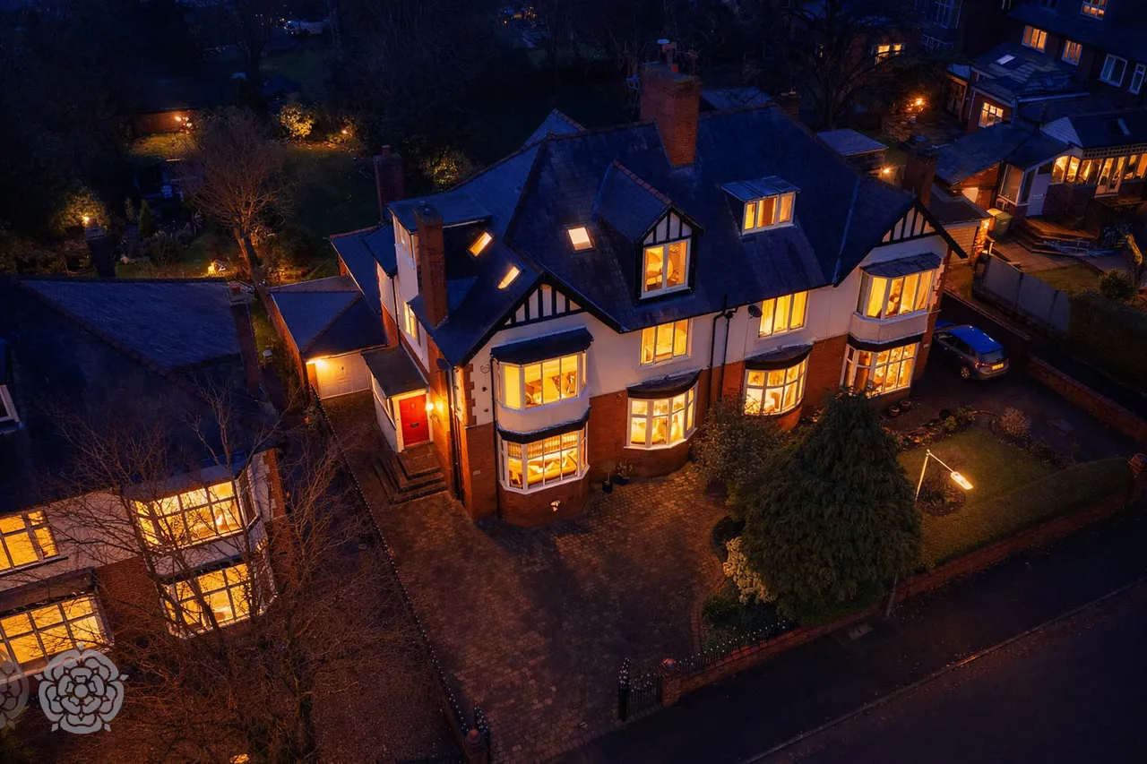 Breve House, 33 Albert Road, Bolton, BL1 5HF, photo 3