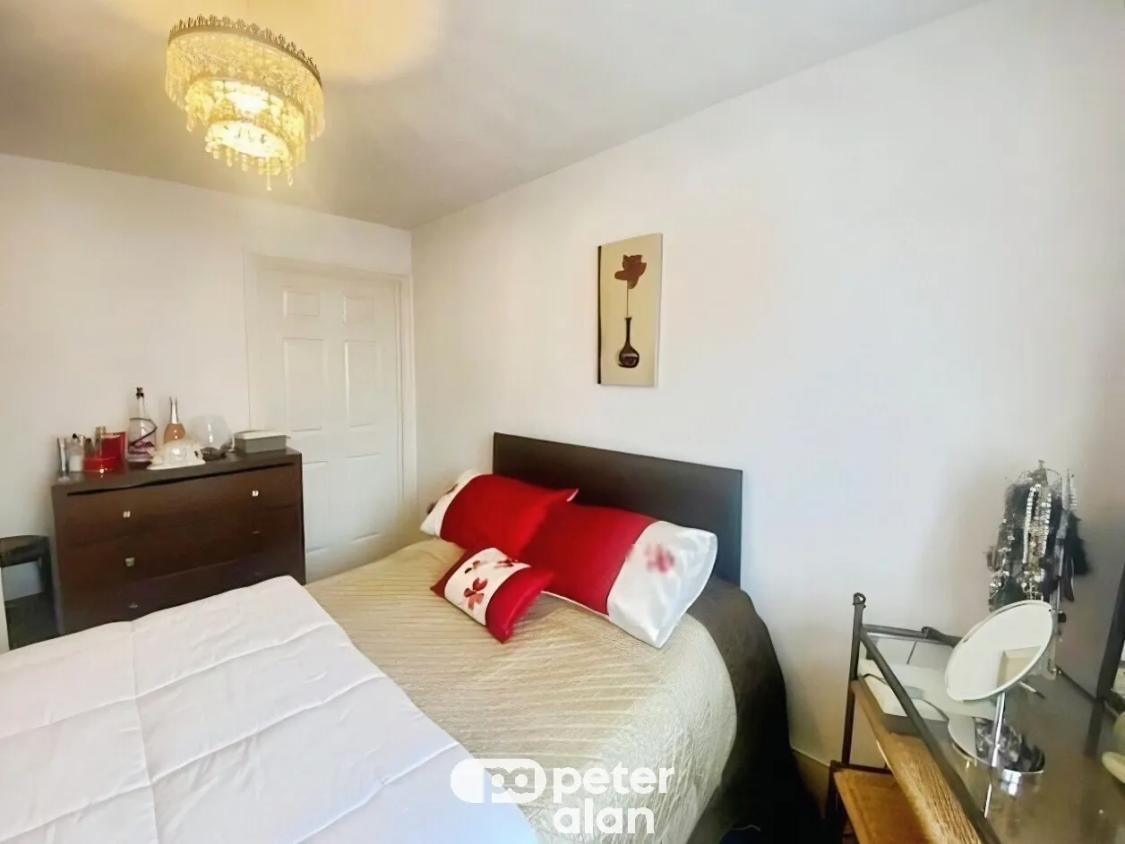 Deemuir Square, Cardiff, CF24, photo 9