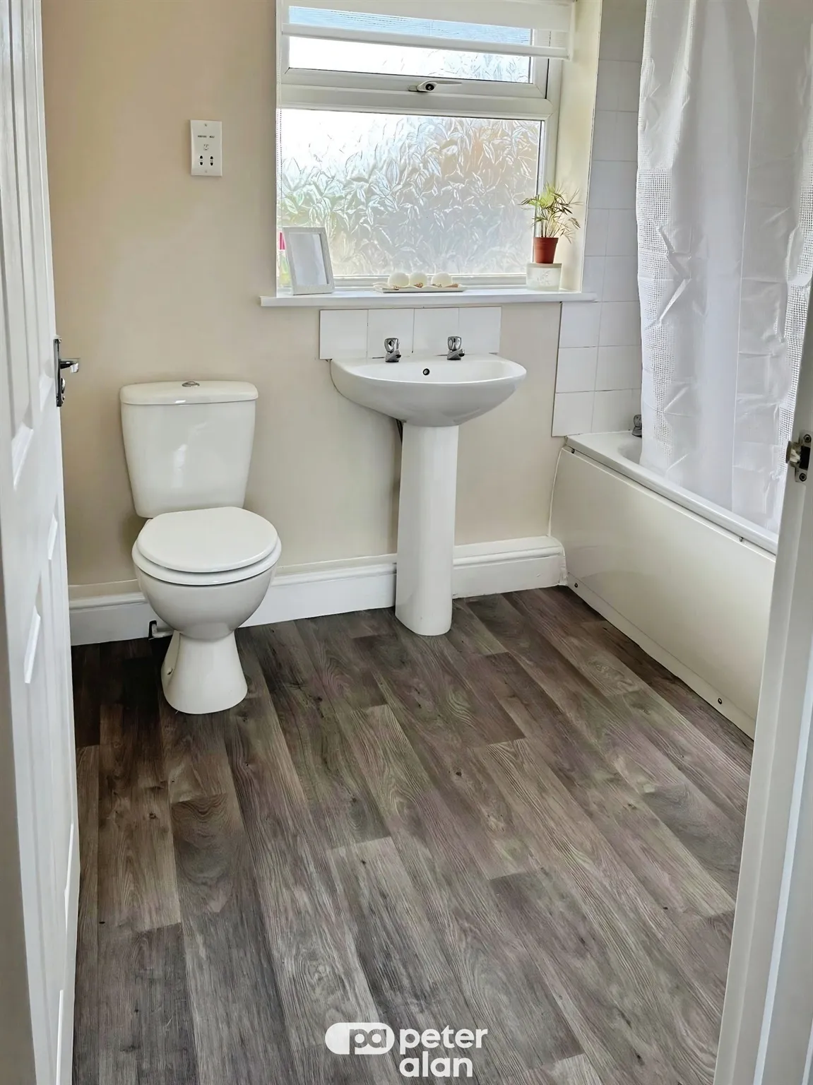 Deemuir Square, Cardiff, CF24, photo 13