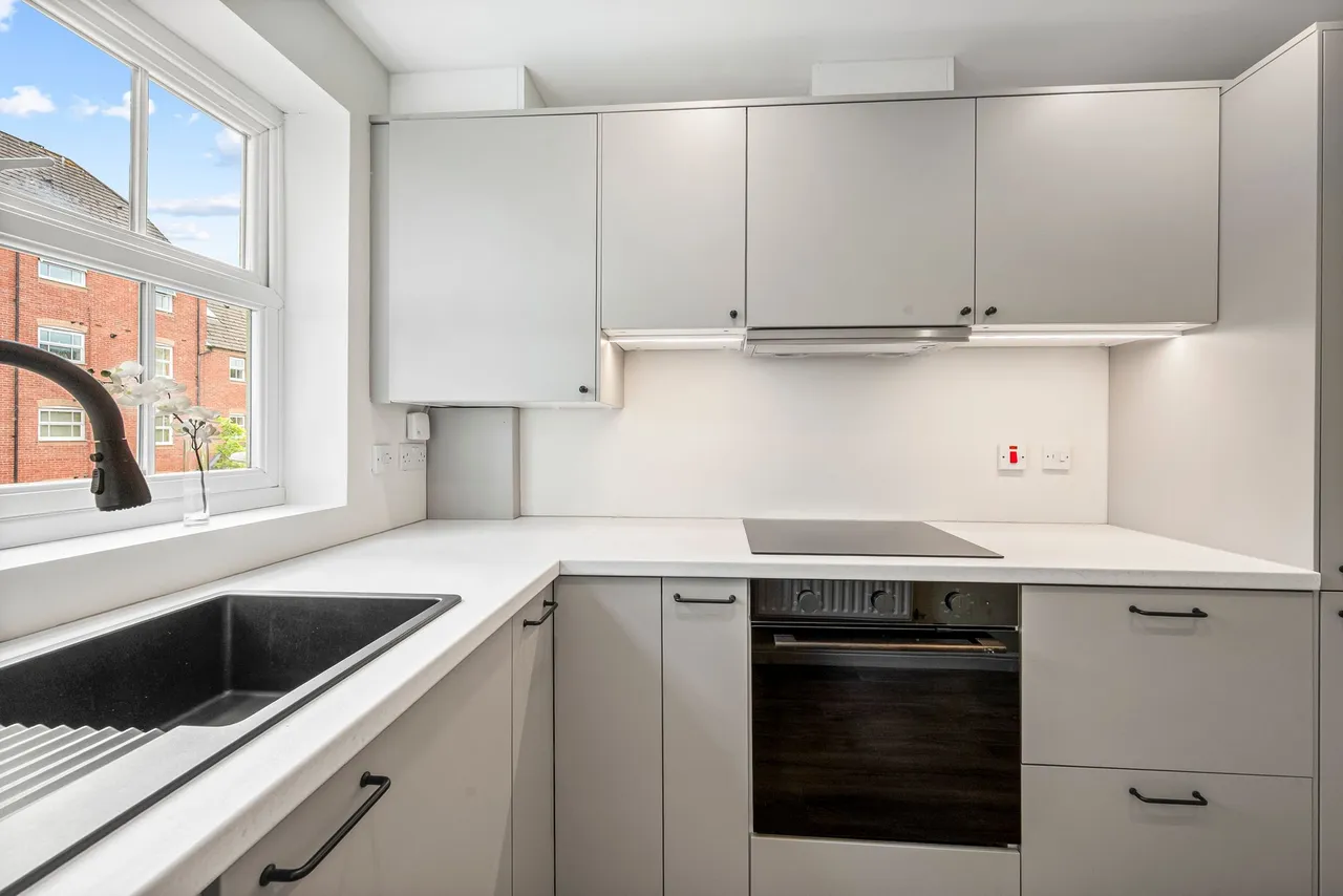 Flat 5, Mansfield Apartments Templeton Drive, Warrington, Fearnhead, WA2 0WT, photo 13