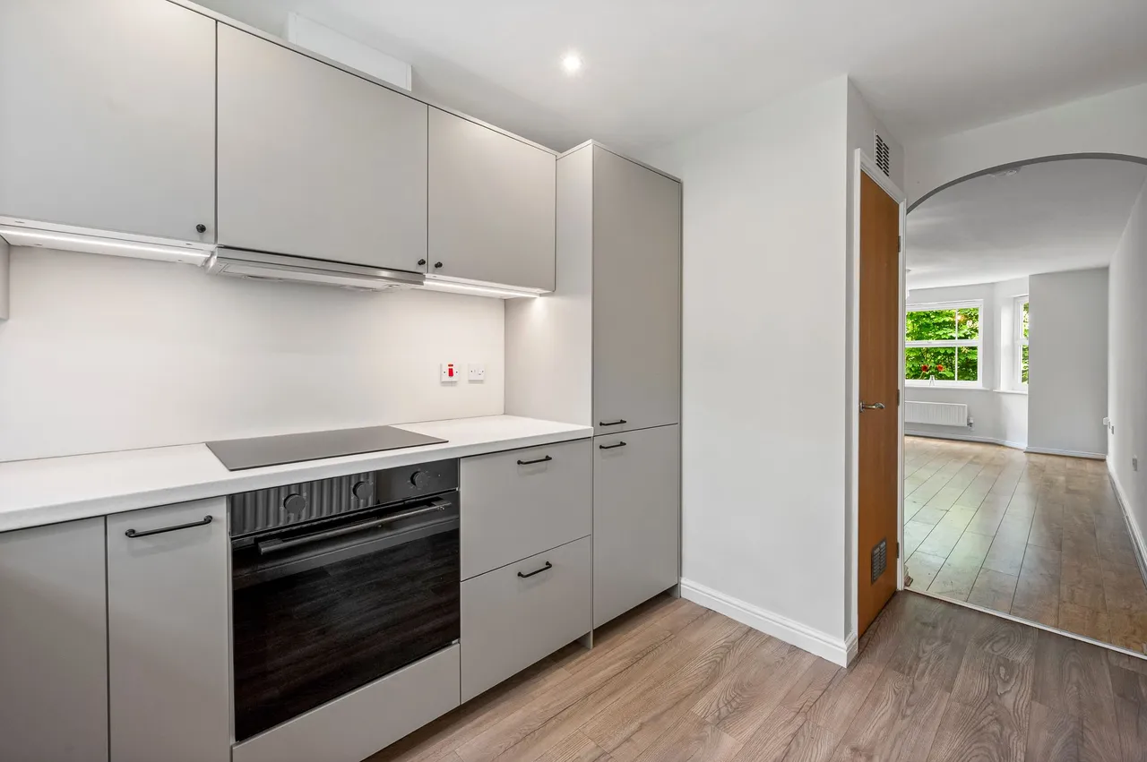 Flat 5, Mansfield Apartments Templeton Drive, Warrington, Fearnhead, WA2 0WT, photo 12